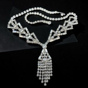 Vintage Attributed Weiss Clear Rhinestone Triangle Drop Necklace